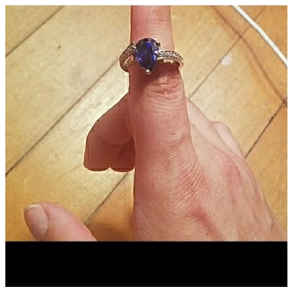 unknown Jewelry - ⭐Amethyst ring⭐Never Worn⭐